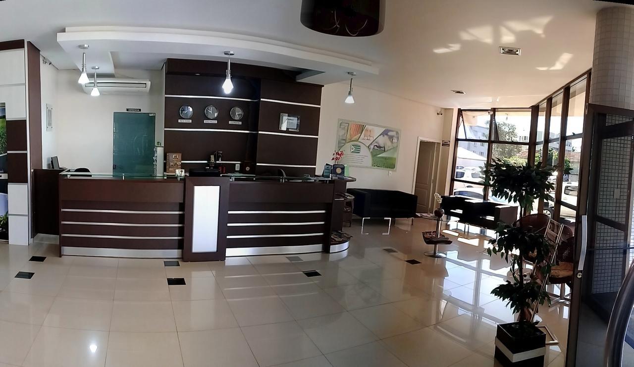 托莱多梅斯特罗行政酒店 外观 照片